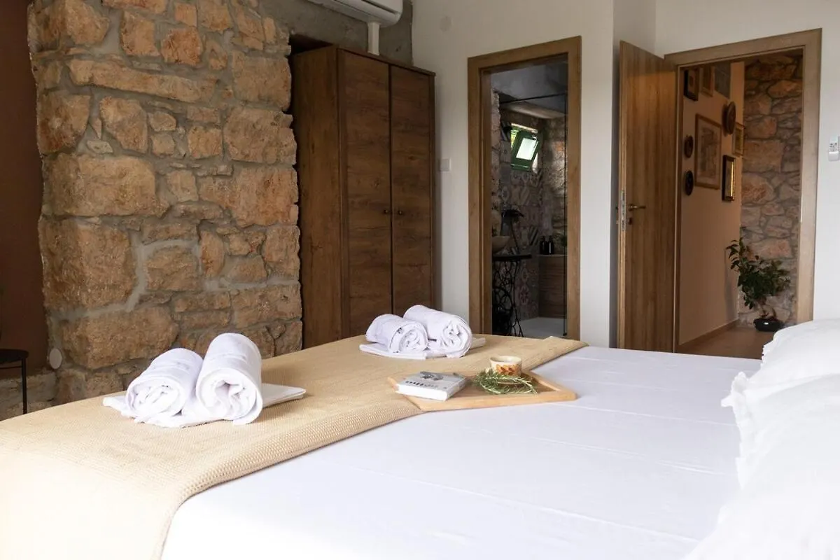 Villa Casa Kamik-19Th Century Stone House 50 M From Sea Jadranovo